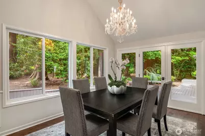 2231 Sahalee Drive E, Sammamish, WA 98074 - Photo 10