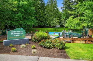 2231 Sahalee Dr E, Sammamish, WA 98074 - Photo 32