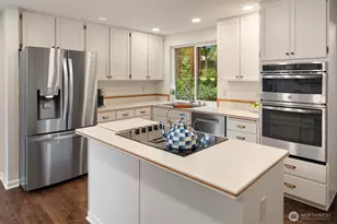 2231 Sahalee Dr E, Sammamish, WA 98074 - Photo 8