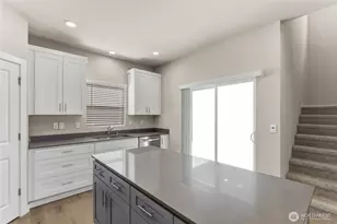 1118 138th Pl SW, Lynnwood, WA 98087 - Photo 8
