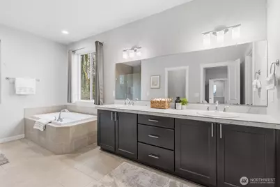 15249 NE Woodland Place, Woodinville, WA 98072 - Photo 24