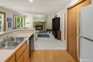 4256 255th Pl SE, Sammamish, WA 98029 - Photo 16