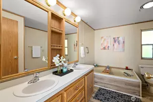1259 NE Vena Ave, Bremerton, WA 98311 - Photo 16