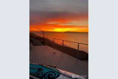 4430 Sunset Beach Road W, University Place, WA 98466 - Photo 4