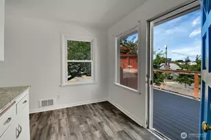 9118 Linden Ave N, Seattle, WA 98103 - Photo 14