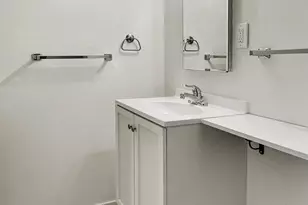 9118 Linden Ave N, Seattle, WA 98103 - Photo 26