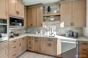 3036 67th Ave SE, Mercer Island, WA 98040 - Photo 12