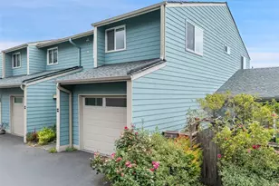 243 Shepard Way NW, Bainbridge Island, WA 98110 - Photo 2