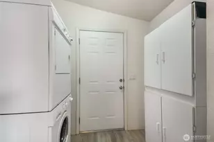 8515 State Ave, Marysville, WA 98270 - Photo 14