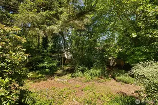 31 E Village View Dr, Allyn, WA 98524 - Photo 28