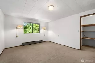 31 E Village View Dr, Allyn, WA 98524 - Photo 22