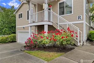 14915 38th Dr SE, Bothell, WA 98012 - Photo 2