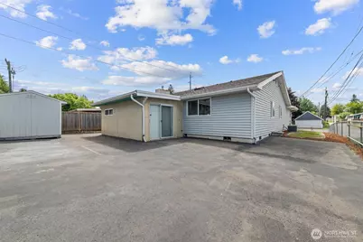 207 S 63rd Street, Tacoma, WA 98408 - Photo 26