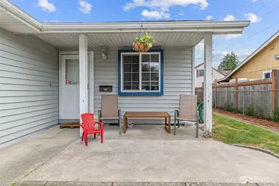 207 S 63rd Street, Tacoma, WA 98408 - Photo 2