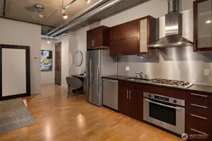 2720 3rd Ave, Seattle, WA 98121 - Photo 4