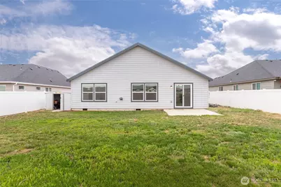 725 L St NE, Quincy, WA 98848 - Photo 16