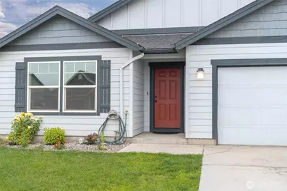 725 L St NE, Quincy, WA 98848 - Photo 2