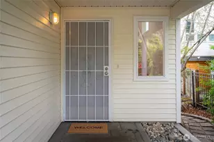 831 19th Ave S, Seattle, WA 98144 - Photo 2