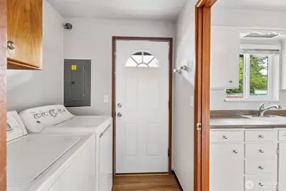 710 127th Street S, Tacoma, WA 98444 - Photo 10