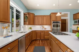 21801 26th St E, Lake Tapps, WA 98391 - Photo 16