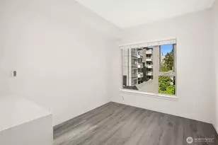 1760 NW 56th St, Seattle, WA 98107 - Photo 10