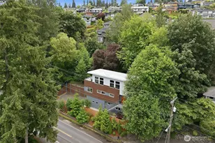 9007 Sand Point Way NE, Seattle, WA 98115 - Photo 34