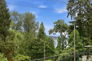 9007 Sand Point Way NE, Seattle, WA 98115 - Photo 20