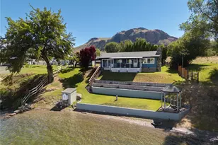 111 Eastlake Rd, Oroville, WA 98844 - Photo 2