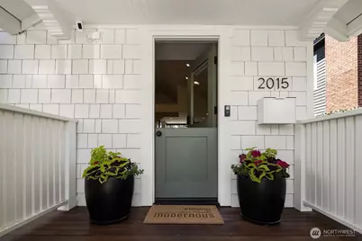 2015 42nd Avenue E, Seattle, WA 98112 - Photo 4