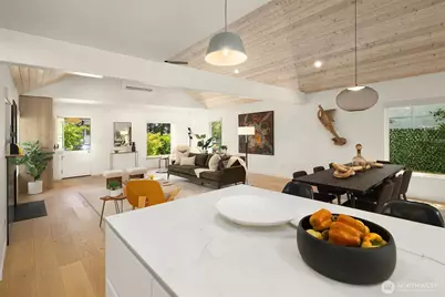 2015 42nd Avenue E, Seattle, WA 98112 - Photo 12
