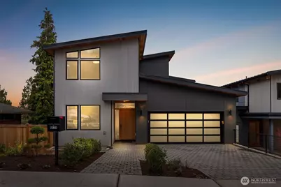 6038 50th Avenue NE, Seattle, WA 98115 - Photo 1