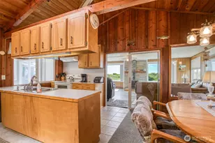 48571 Pacific Ave, Moclips, WA 98571 - Photo 12