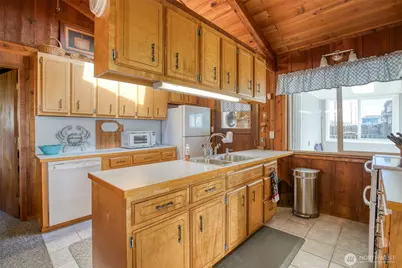 48571 Pacific Avenue, Moclips, WA 98571 - Photo 16
