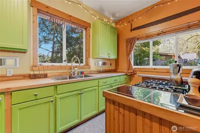 303 Cascade Street, Leavenworth, WA 98826 - Photo 34