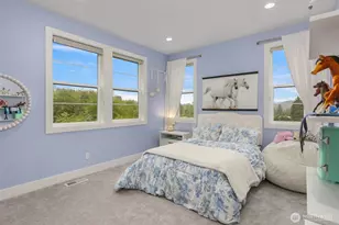 8701 NE Winslow Grove Ct, Bainbridge Island, WA 98110 - Photo 32
