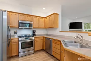 10612 NE Kingston Meadows Circle, Kingston, WA 98346 - Photo 8