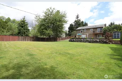 16208 48th Avenue W, Edmonds, WA 98026 - Photo 30