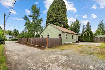 1 E McGill Avenue, Everett, WA 98208 - Photo 30