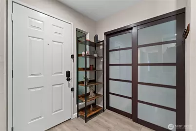 613 4th Avenue W #103, Seattle, WA 98119 - Photo 6