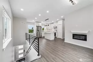 6025 47th Ave S, Seattle, WA 98118 - Photo 4