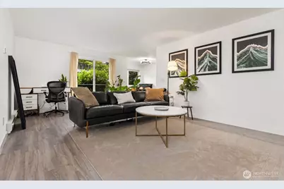 8747 Phinney Avenue N #7, Seattle, WA 98103 - Photo 4