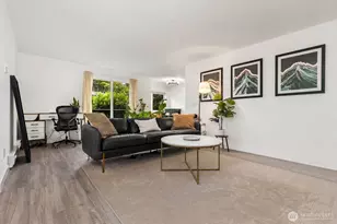 8747 Phinney Ave N, Seattle, WA 98103 - Photo 4