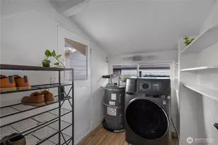 206 Hewitt Ave, Bremerton, WA 98337 - Photo 12