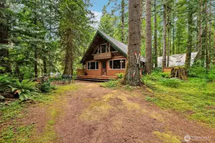 76114 NE 122nd St, Skykomish, WA 98288 - Photo 2