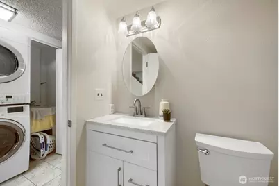 10634 Glen Acres Drive S, Seattle, WA 98168 - Photo 22