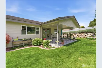 1380 Eastmont Avenue #1301, East Wenatchee, WA 98802 - Photo 6