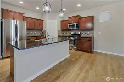 7623 163rd Street Ct E, Puyallup, WA 98375 - Photo 6