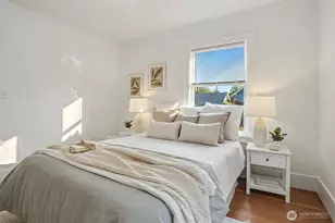 338 NW 79th St, Seattle, WA 98117 - Photo 12