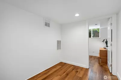 3511 S Thistle Street, Seattle, WA 98118 - Photo 30