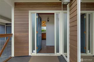 3511 S Thistle St, Seattle, WA 98118 - Photo 2